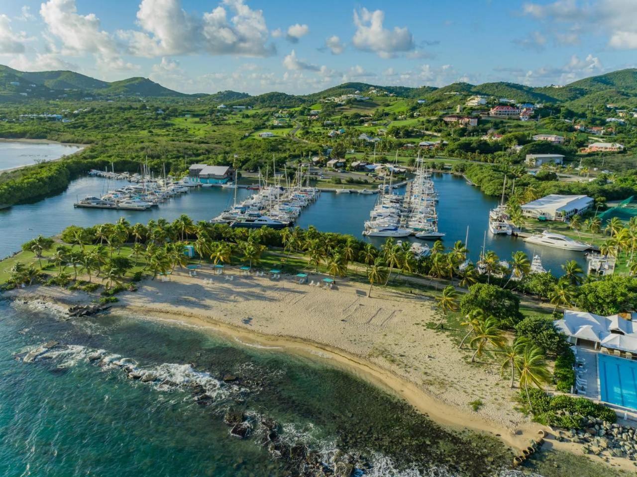 Tamarind Reef Resort Spa & Marina Christiansted Exterior foto